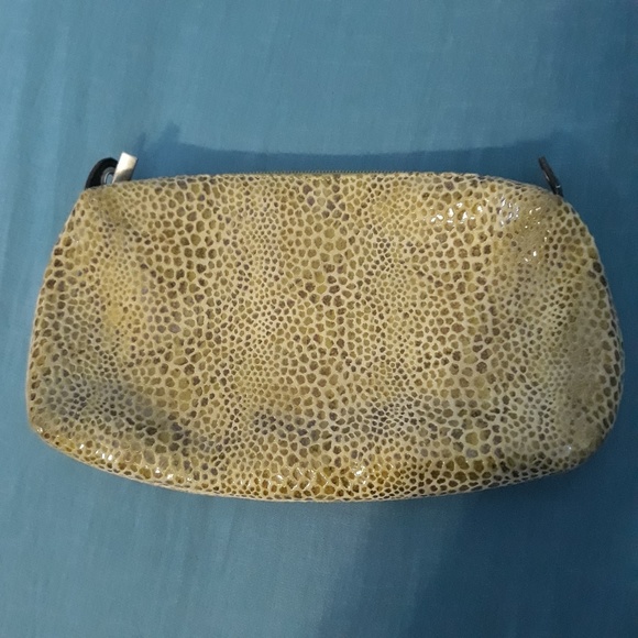 Due Fratelli Canada Crossbody Bag - Picture 1 of 8